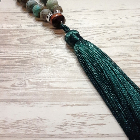 108 African Turquoise Stone Mala Necklace - Picture 3 of 3